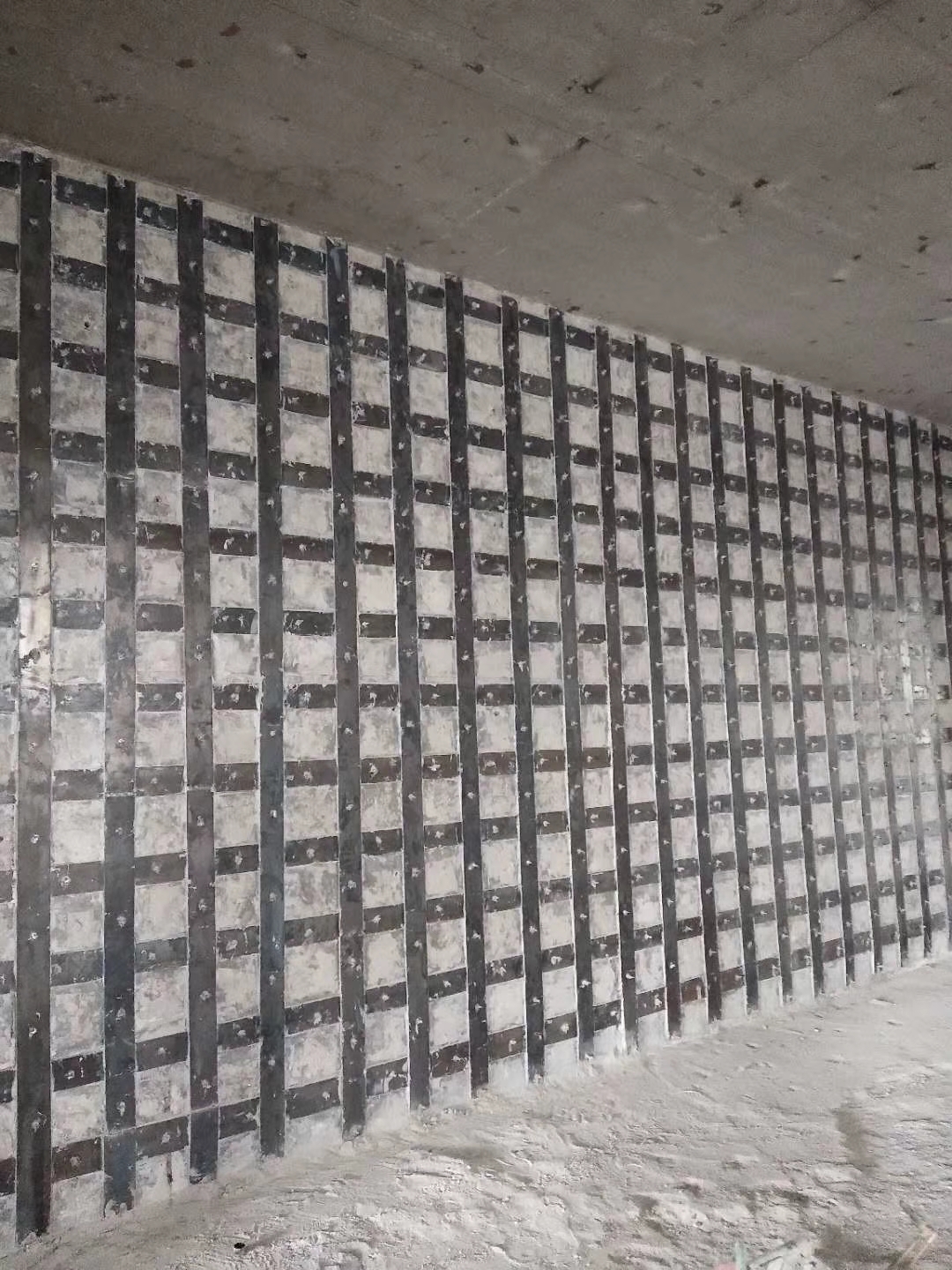 广州墙面裂缝修补方法