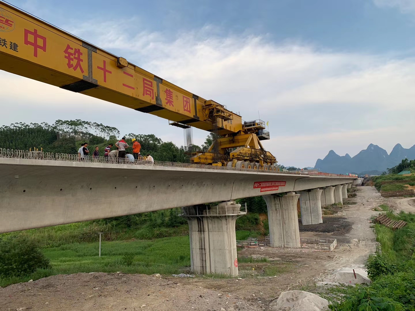广州预应力加固在公路桥梁施工应用